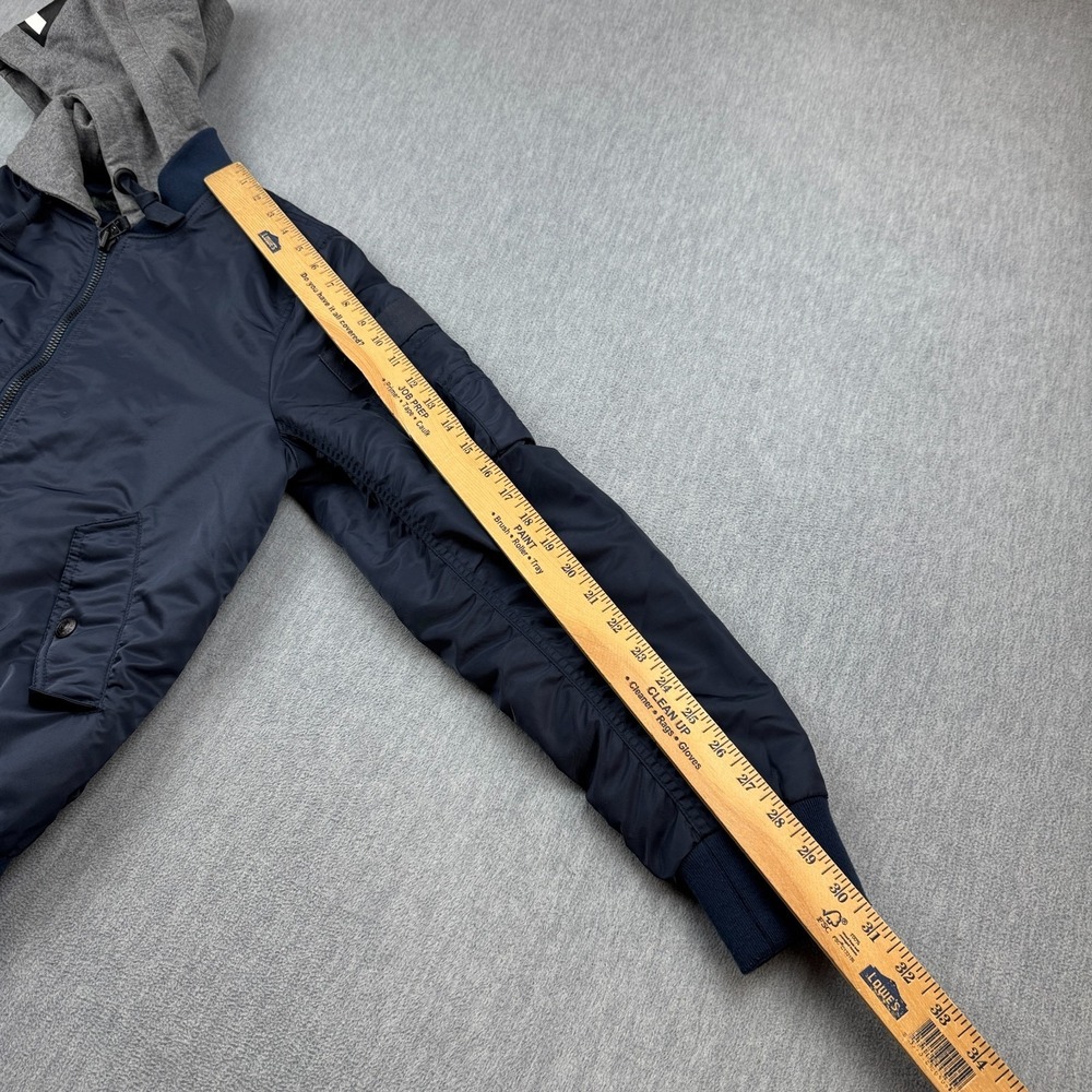 True Religion Bomber Jacket Mens Small Blue Quilted Full Zip Hooded Pockets Coat - Picture 10 of 13